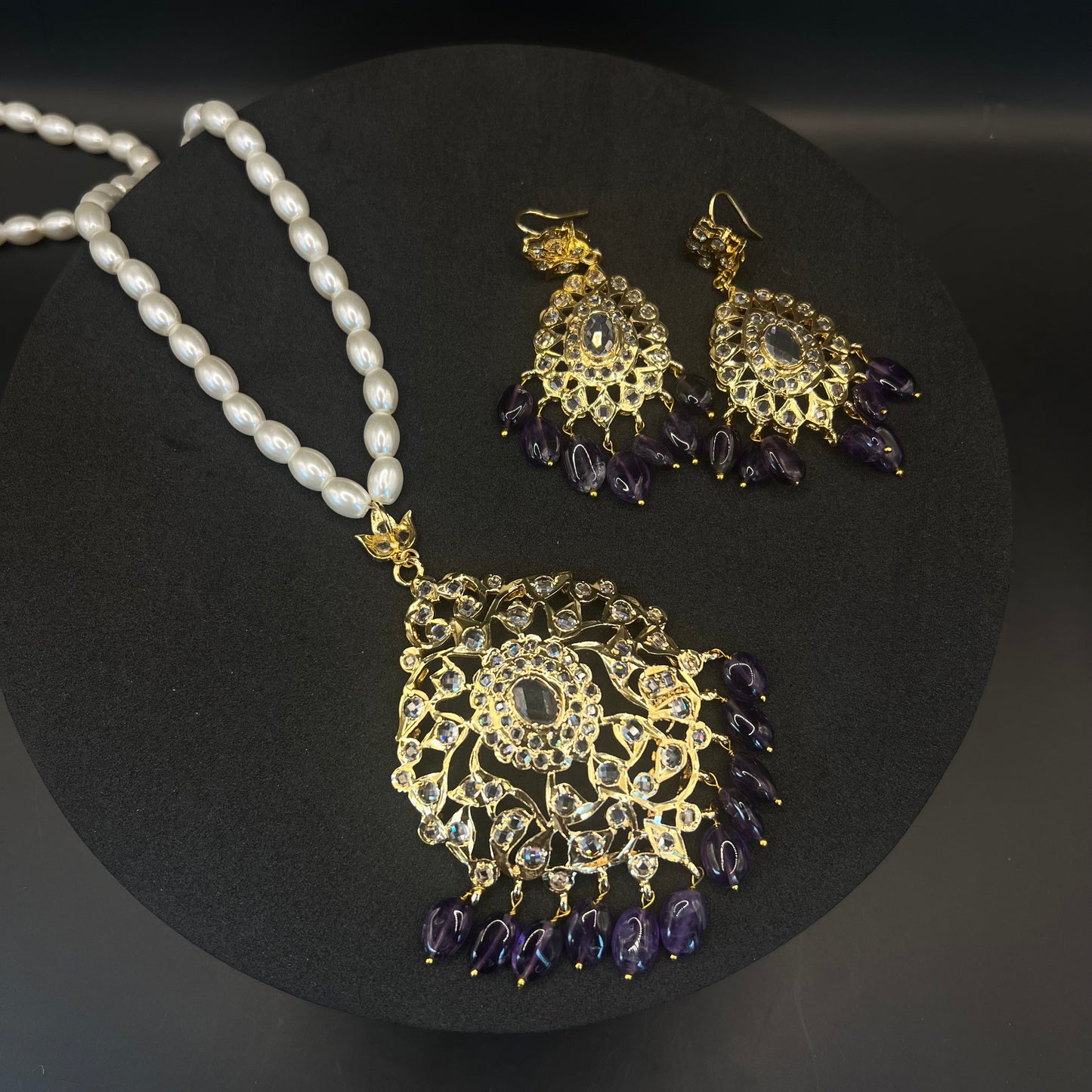 Ruqayya Amethyst Pendant Set