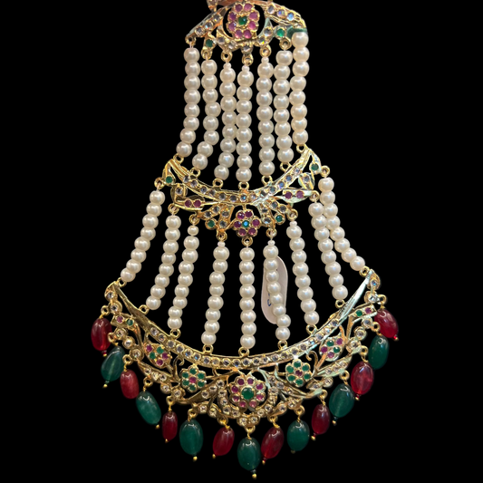 Aaliya Red & Green Jhoomar